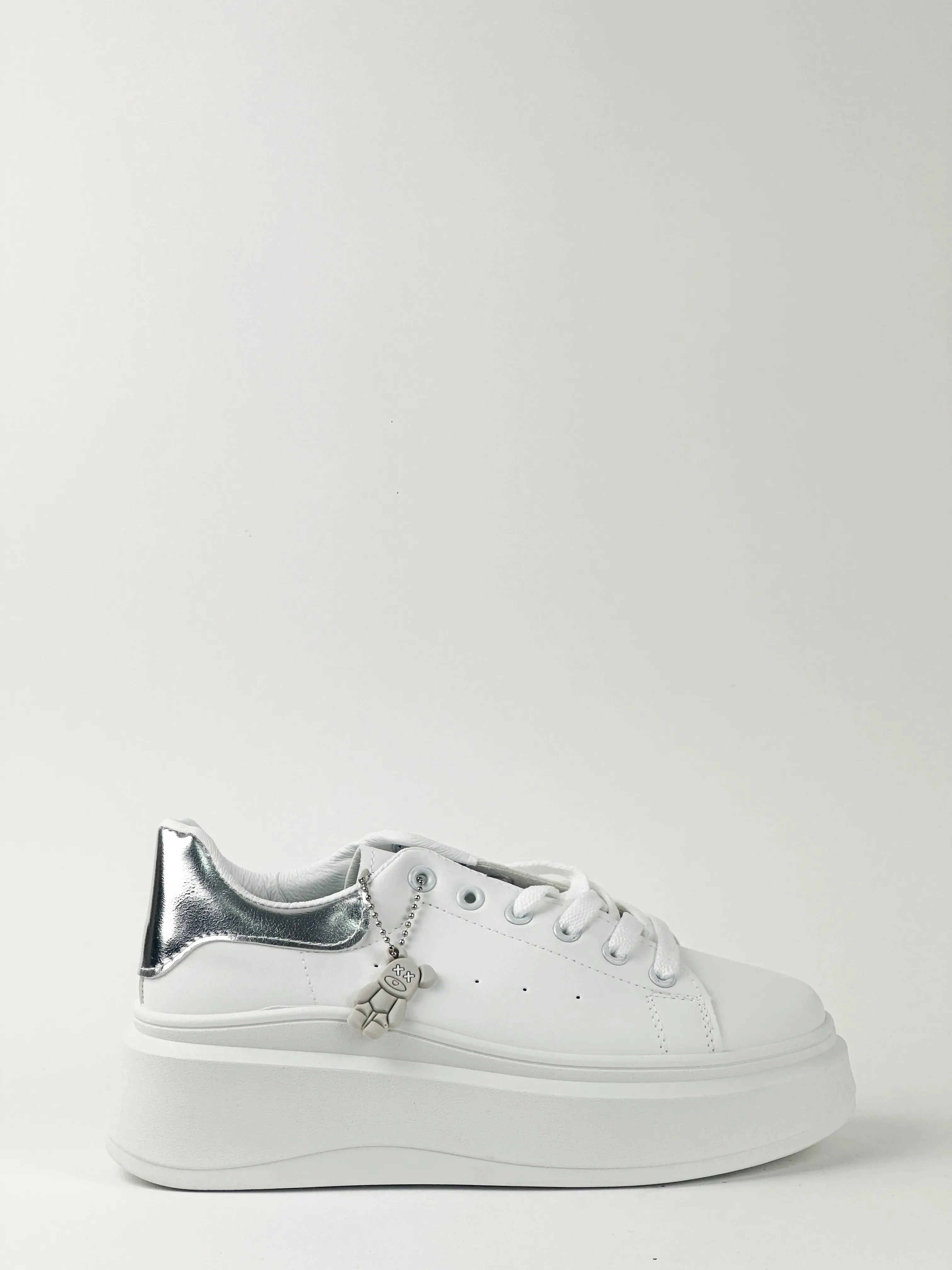 BASKETS STYLE TENNIS - BLANC/ARGENTÉ