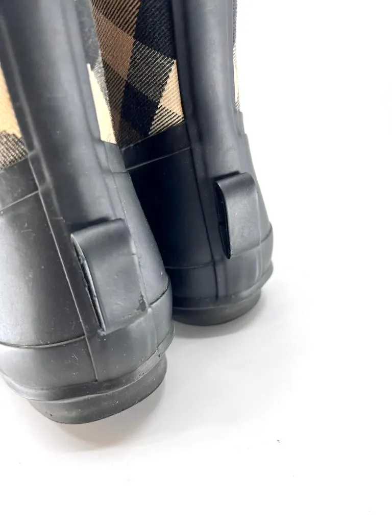 BURBERRY SIGNATURE CHECK RAIN BOOTS